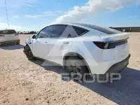 2026 Tesla Model Y photo