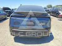 2026 Tesla Model Y фото
