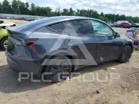 2026 Tesla Model Y фото