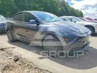 2026 Tesla Model Y photo
