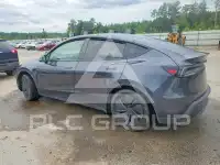 2026 Tesla Model Y фото