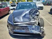 2026 Tesla Model Y фото