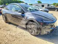 2026 Tesla Model Y фото