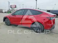 2026 Tesla Model Y фото