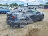 2026 Tesla Model Y photo