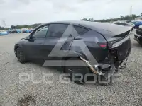 2026 Tesla Model Y фото