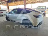 2026 Tesla Model Y фото