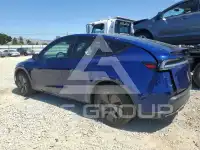 2026 Tesla Model Y фото