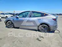 2026 Tesla Model Y фото