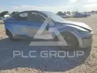 2026 Tesla Model Y фото