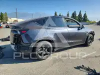 2026 Tesla Model Y фото