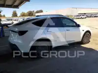 2026 Tesla Model Y photo