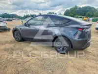 2026 Tesla Model Y фото