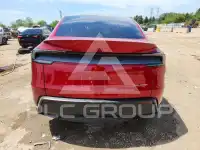 2026 Tesla Model Y фото