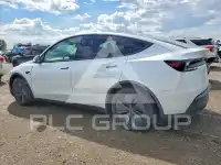 2026 Tesla Model Y фото