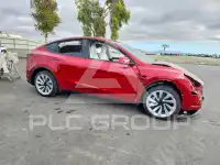 2026 Tesla Model Y фото
