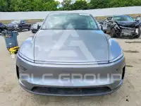 2026 Tesla Model Y фото