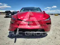 2026 Tesla Model Y фото