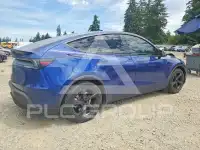 2026 Tesla Model Y photo