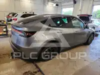 2026 Tesla Model Y фото
