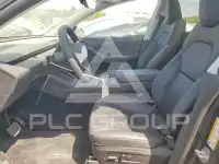 2026 Tesla Model Y фото