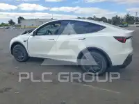 2026 Tesla Model Y photo