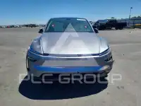 2026 Tesla Model Y фото