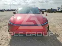 2026 Tesla Model Y фото