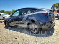 2026 Tesla Model Y фото