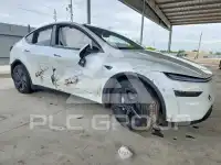 2026 Tesla Model Y photo