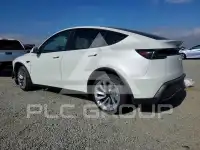 2026 Tesla Model Y фото