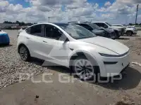 2026 Tesla Model Y photo