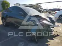 2026 Tesla Model Y фото