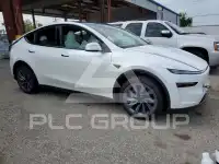 2026 Tesla Model Y фото