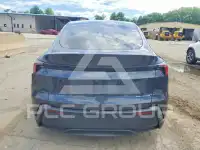 2026 Tesla Model Y photo