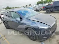 2026 Tesla Model Y фото