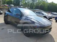 2026 Tesla Model Y фото