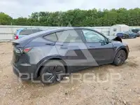2026 Tesla Model Y фото