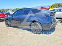 2026 Tesla Model Y фото