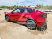 2026 Tesla Model Y фото