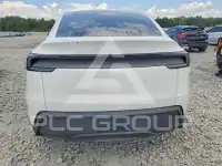 2026 Tesla Model Y photo