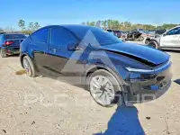 2026 Tesla Model Y фото