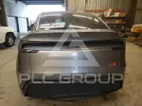 2026 Tesla Model Y фото