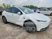 2026 Tesla Model Y photo
