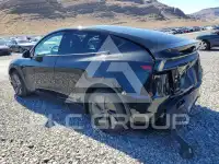 2026 Tesla Model Y фото