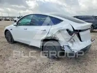 2026 Tesla Model Y photo