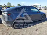 2026 Tesla Model Y фото