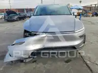 2026 Tesla Model Y фото