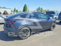 2026 Tesla Model Y photo