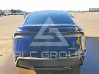 2026 Tesla Model Y фото